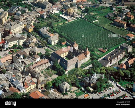 Palazzo Vescovile Di Bressanone Immagini E Fotografie Stock Ad Alta