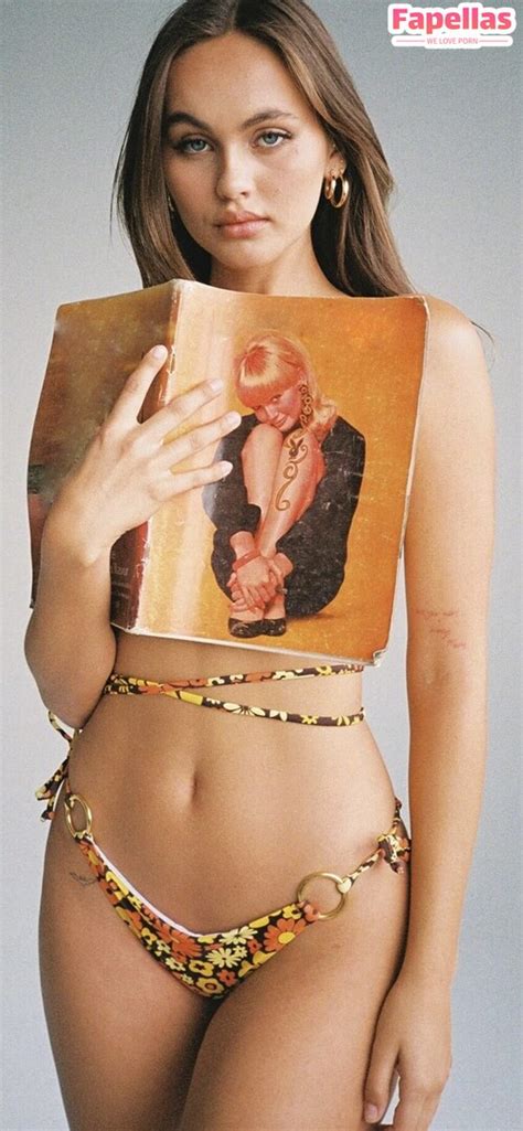 HungEaston Aka Lily Easton Aka Lilyeaston Nude Leaks OnlyFans Fapellas