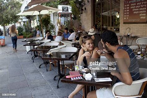 120 Tel Aviv Coffee Shop Stock Photos High Res Pictures And Images