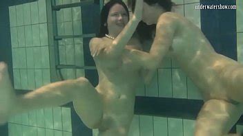Bouncing Tits Lesbians Katka Barbara Underwater XVIDEOS