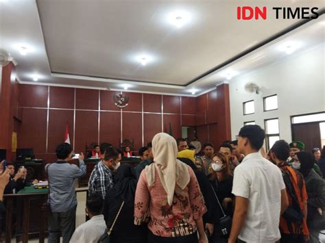 Alasan Terdakwa Revenge Porn Dilarang Akses Internet Tahun