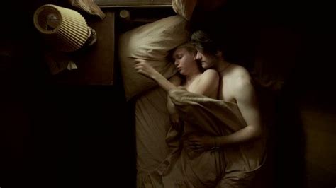 Naked Penelope Mitchell In Hemlock Grove