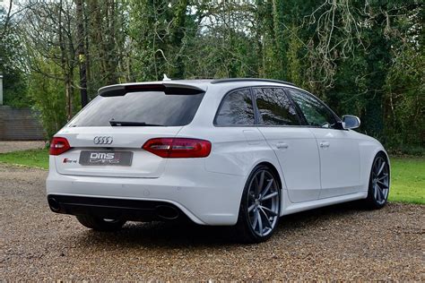 Audi RS4 Avant 4 2 TFSI S Tronic Quattro DMS Cars