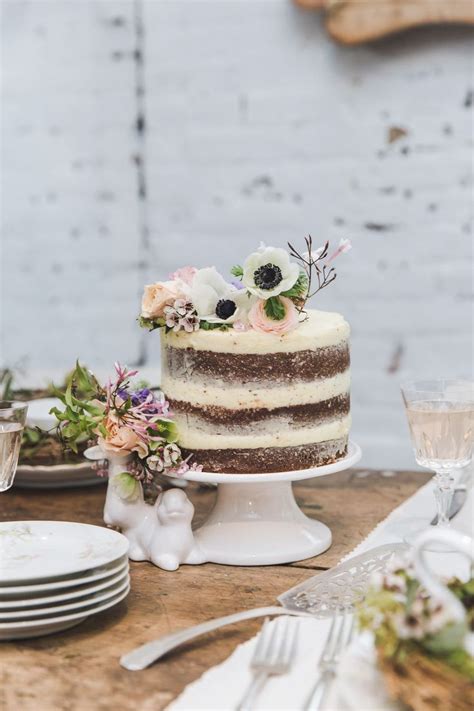 Vanilla Naked Cake With Pink And White Flowers