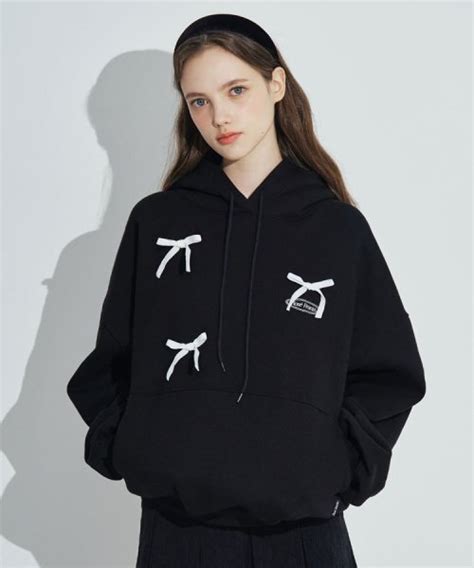 MUSINSA ROSÉ FRANTZ Velvet Ribbon Hoodie Black