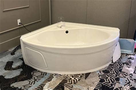 54 X 54 Fiberglass Corner Tub White Mobile Home Bathtubs