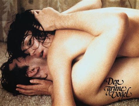 Naked Hannelore Elsner in Der Grüne Vogel