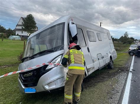 Galeria Gro Ny Wypadek Samochodu Z Dziennikarzami Cud E Nikt Nie