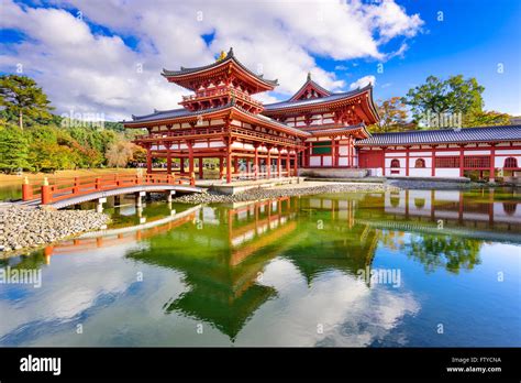 Byodoin Temple in Uji, Kyoto, Japan Stock Photo - Alamy