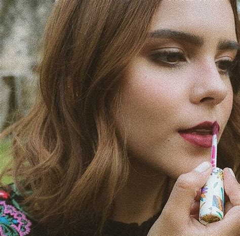 Yuya Fotos E Historia De La Youtuber Mexicana Que Conquista En Bikini