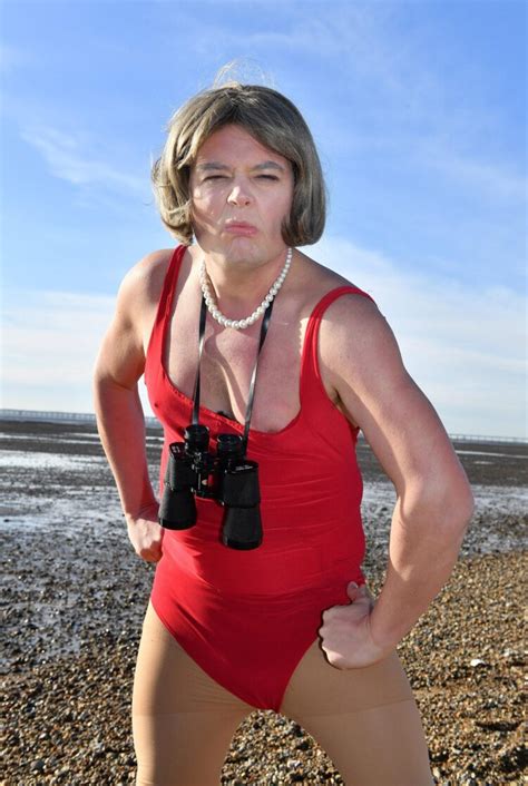 8 Hot Sexy Theresa May Bikini Pics