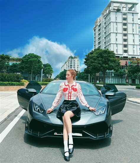 Ti U S Si U Xe Lamborghini Huracan Tr Ng H Ng Hay A N Hot Girl H Nh Sino