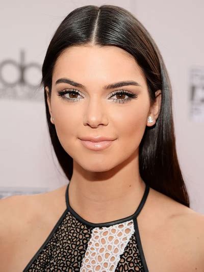 Neck Contouring Know How To Contour Your Neck