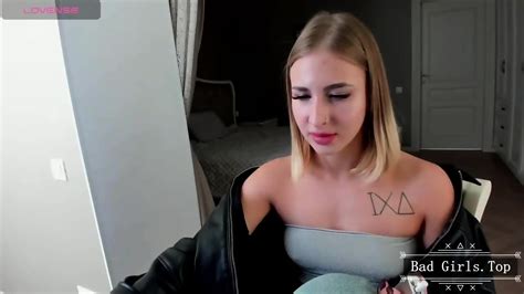 Very Hot Busty Slim Blonde Teen Webcam Solo Tease