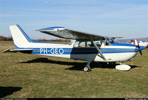 Ph Geo Private Reims Cessna F N Skyhawk Ii Photo By Daniel Schwinn