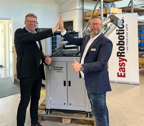 Generationenwechsel Bei EasyRobotics ROBOTIK UND PRODUKTION