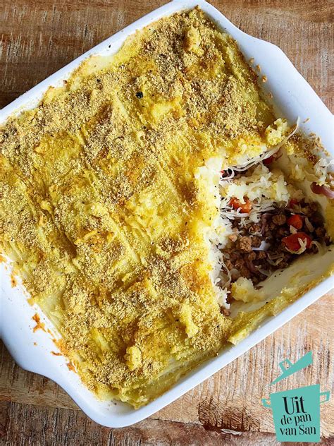 Zuurkool Ovenschotel Met Knolselderij Aardappelpuree Uit De Pan Van San