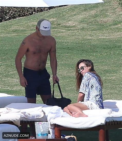 Jessica Alba Sexy In A Bikini In Mexico Aznude