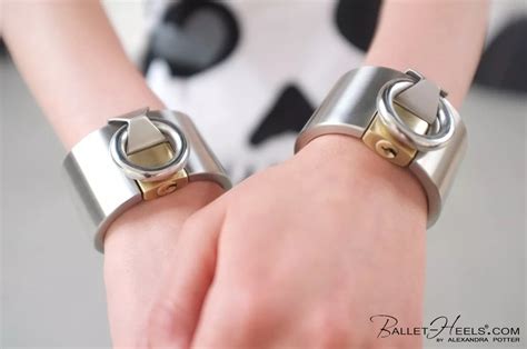 Restraints Nudes Roughsex Nude Pics Org