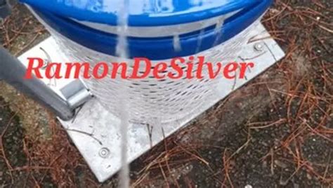 Master Ramon Pisses Horny In The Park Golden Shower Gay Amateur