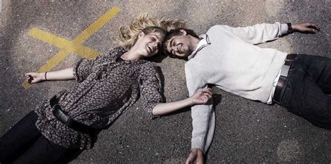 Habit That Makes or Breaks Relationship - Business Insider