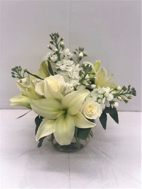 Isle Of White In Smyrna Ga Floral Creations Florist