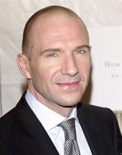 Ralph Fiennes Biografias