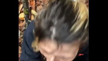 Puta de dólares me hace volar por todas partes en el bosque XVIDEOS