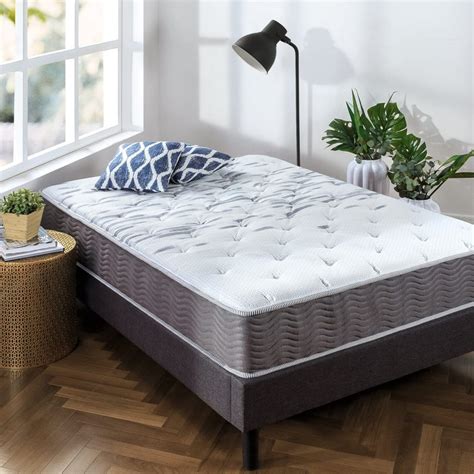 12 Best Innerspring Mattresses In 2025