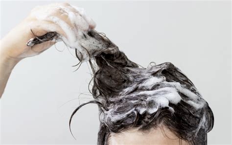 Best Shampoos for Preventing Hair Loss and Promoting Hair Growth