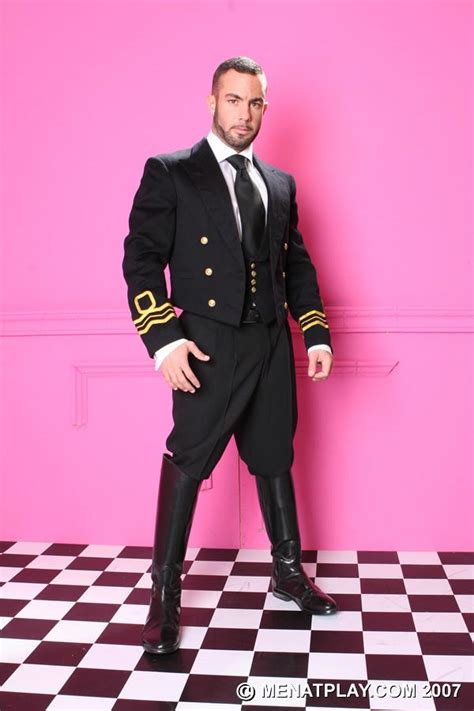 MEN Clothed To Naked ORLANDO TORO