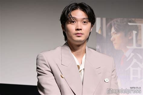 画像12 20 磯村勇斗、新垣結衣との撮影でプレッシャー「新垣さんを美しく撮らなきゃ」ハプニング明かす＜正欲＞ モデルプレス