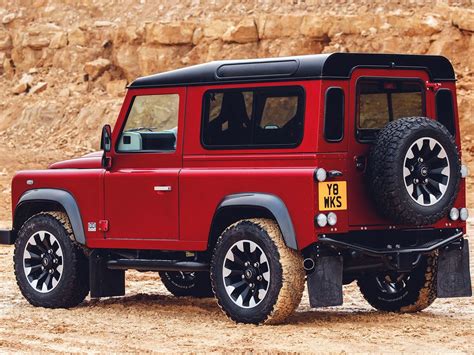 Original Land Rover Defender Reborn With 400-HP V8 Special Edition