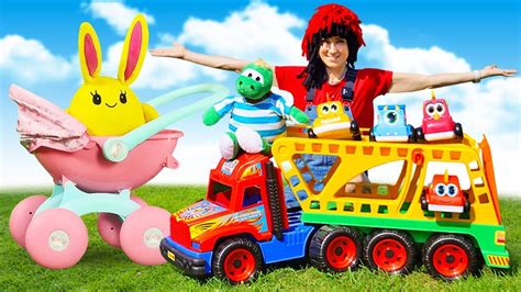 Лаки подарили машинки Мокас! Мама для Лаки. Видео для детей - игры в ...