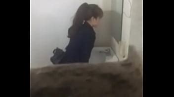 Nha Ve Sinh 02 Kenthiendia XVIDEOS