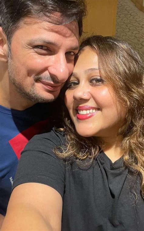 Actor Rushad Rana Got Married To Ketaki Walawalkar At The Age Of 43 For