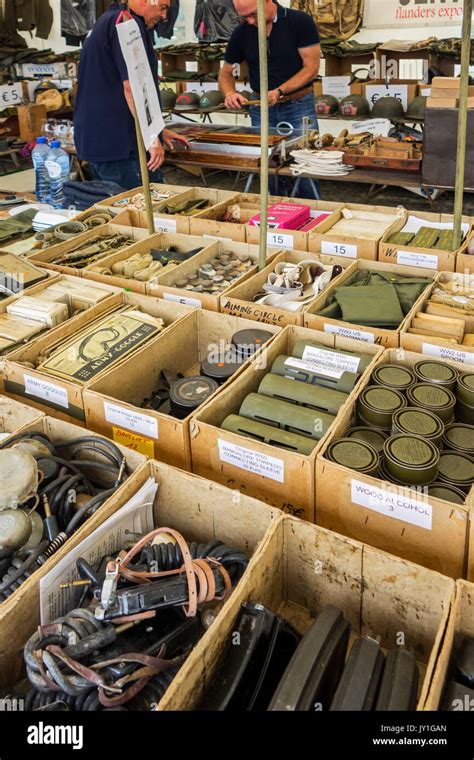 Ww2 Collector Buying Second World War Military Memorabilia 54 Off
