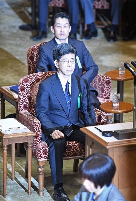 証人喚問：佐川氏「官邸の指示なし」改ざんは「理財局」 写真特集823 毎日新聞