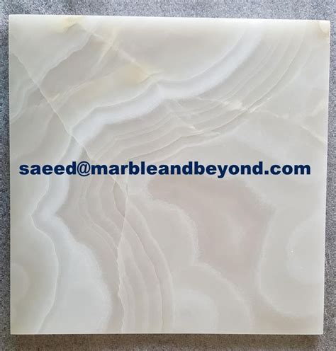 Onyx Tiles Onyx Slabs Marble And Beyond Onyx Mosaic Tiles Onyx