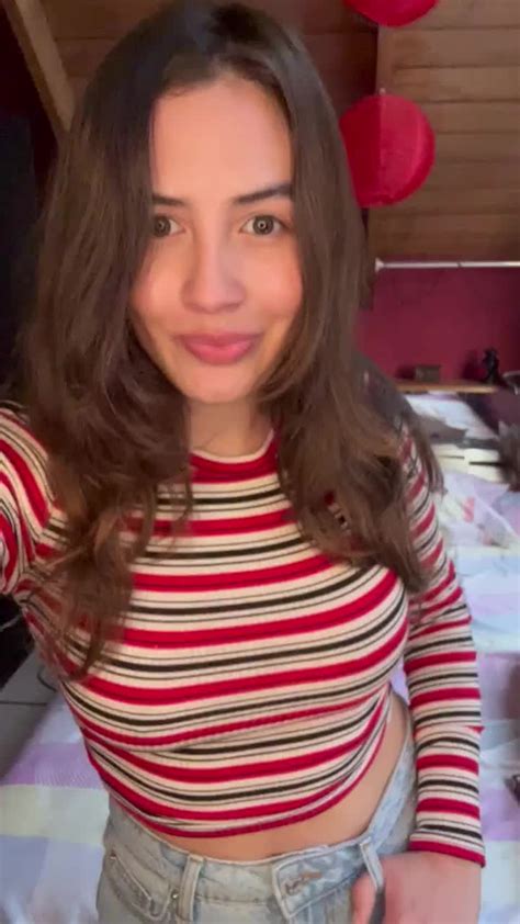 A Ass B Tits C Pussy D All Above Scrolller