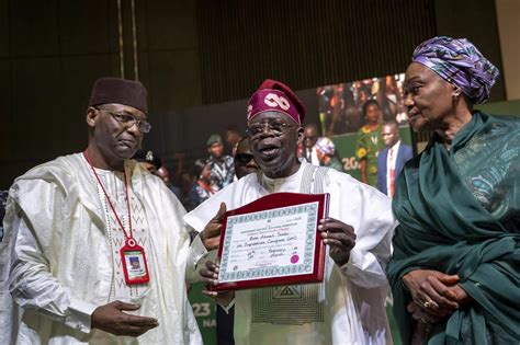 Bola Tinubu le faiseur de roi désormais président du Nigeria