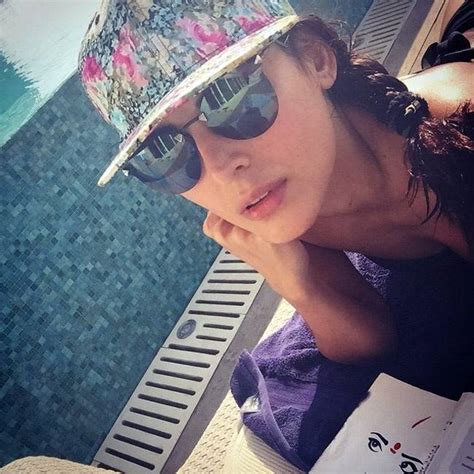 Super Hot Photos Of Mandana Karimi Bigg Boss Reckon Talk