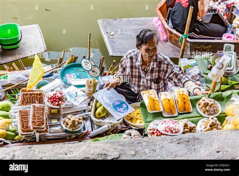 Food Seller In Boat Floating Market Damnoen Saduak Floating Market