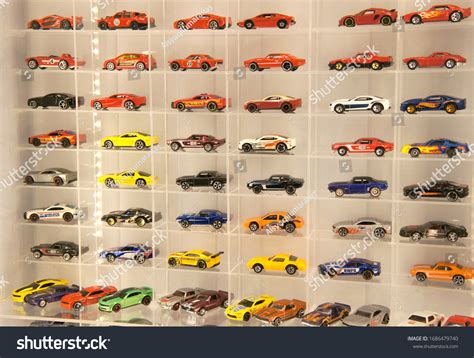 642 Hot Wheels Matchbox Cars Images Stock Photos Vectors Shutterstock