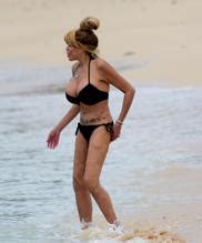 Wendy Williams Sexy In Black Bikini On The Beach In Barbados Aznude
