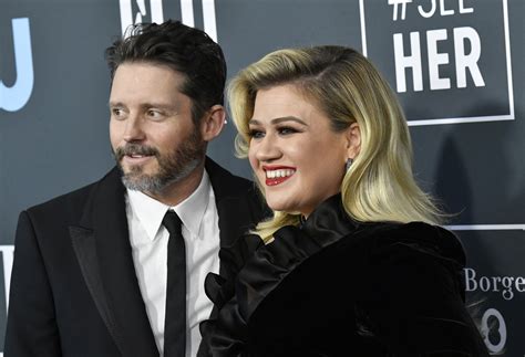 Exclusive: Kelly Clarkson's Heartbreaking Absence from Show Revealed