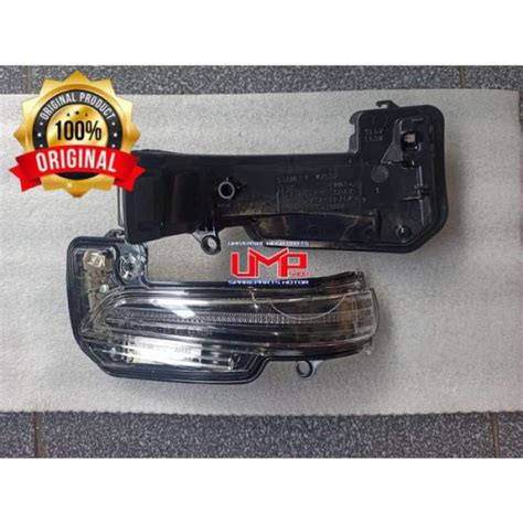 Jual LAMPI SEIN LAMPU SEN SPION TOYOTA FORTUNER VRZ INNOVA REBORN HILUX