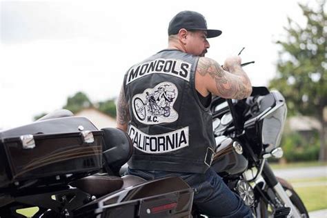 Feds Take Aim at Biker Gang’s ‘Colors’ - WSJ