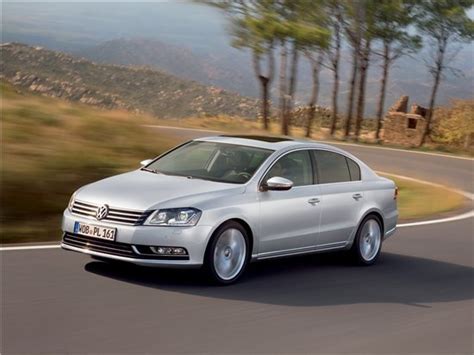 Volkswagen Passat поколения кузова по годам история модели и года выпуска рестайлинг