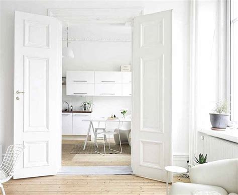 Двери и фурнитура (цены и ассортимент)